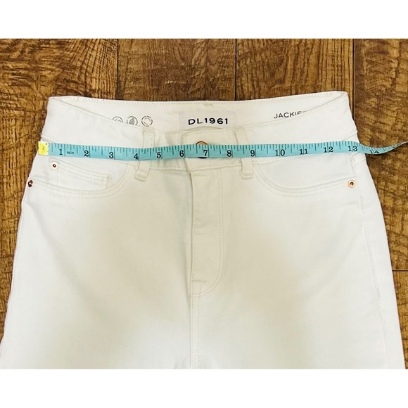 DL1961 Jackie High Rise Cropped‎ Flare Jeans White Distressed Raw Hem Size 25 - Picture 6 of 7